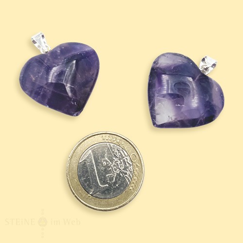 Herzanhänger Amethyst mit Silberöse (925) Größe ohne Öse ca. 2,5 x 2,3 cm